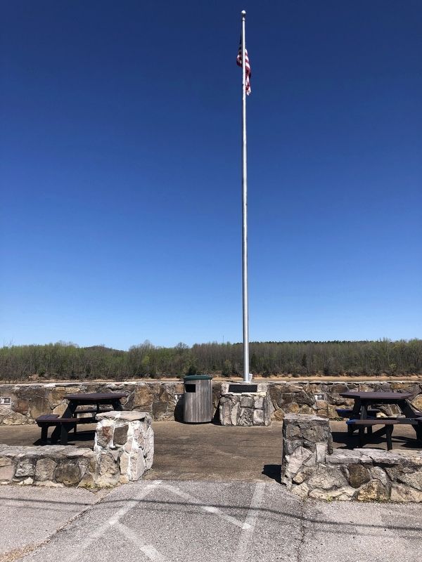 Clifton Veterans Memorial image. Click for full size.