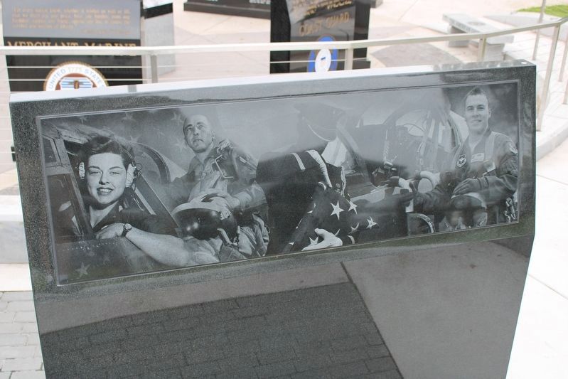 Castro Valley Veterans Memorial image. Click for full size.