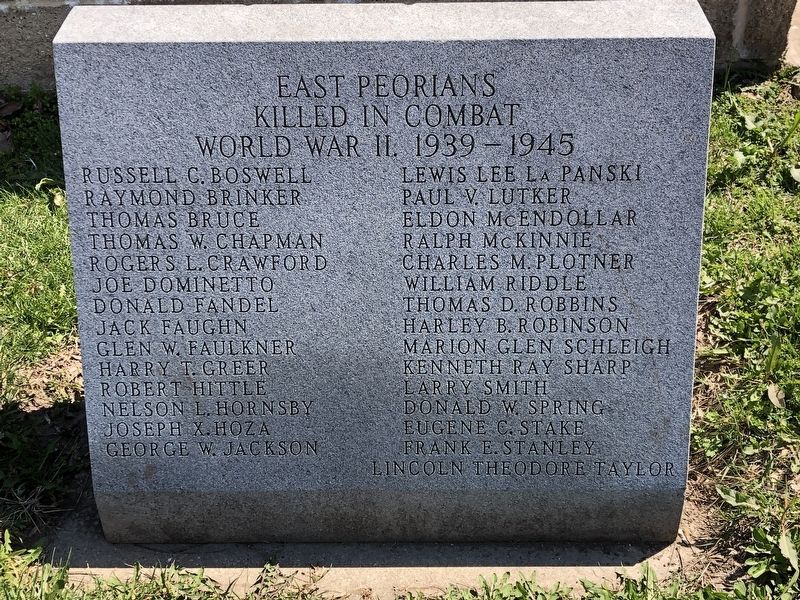East Peoria Veterans Memorial (World War II) image. Click for full size.