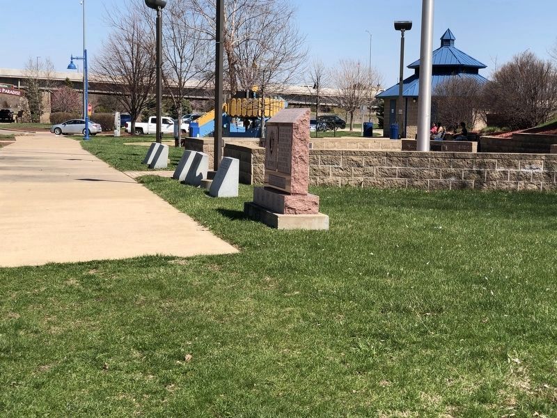 East Peoria Veterans Memorial image. Click for full size.