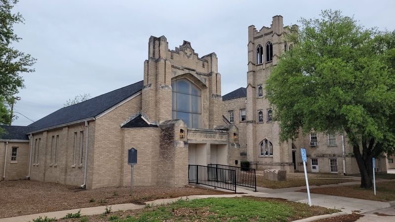 The view of the First Presbyterian Church of Itasca and Marker. Click for full size. The view of the First Presbyterian Church of Itasca and Marker image. Click for full size.