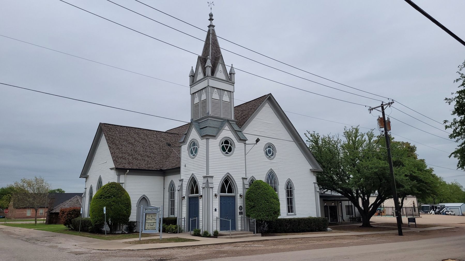 The view of the First Methodist Church from across the street. Click for full size. The view of the First Methodist Church from across the street image. Click for full size.