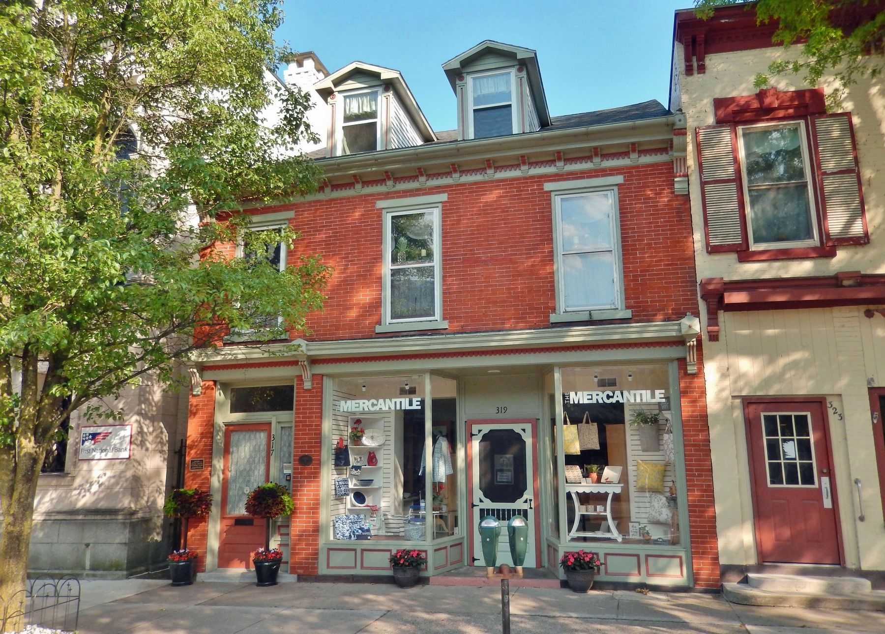 317-319 Market Street. Click for full size. 317-319 Market Street image. Click for full size.