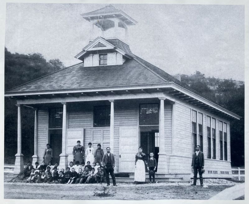 Canyon Elementary School image. Click for full size.