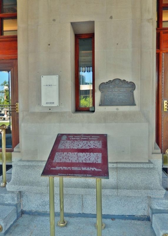 The Fort Garry Hotel / L'hôtel Fort Garry Marker. Click for full size. The Fort Garry Hotel / L'hôtel Fort Garry Marker image. Click for full size.