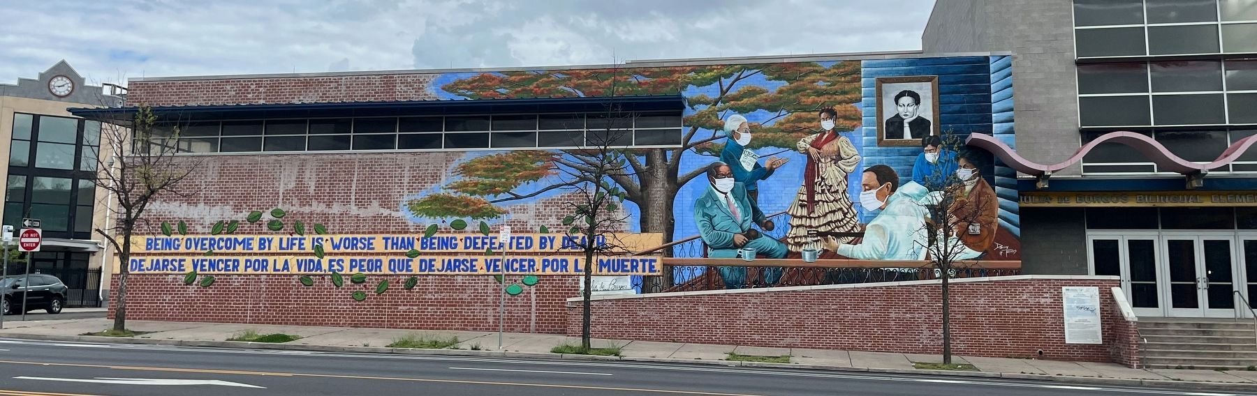 <i>Hroes Latinx / Latinx Heroes</i> Mural image. Click for full size.