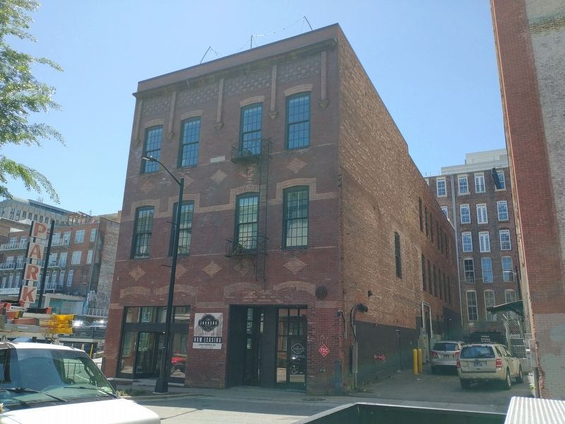 Cal Johnson Building image. Click for full size.