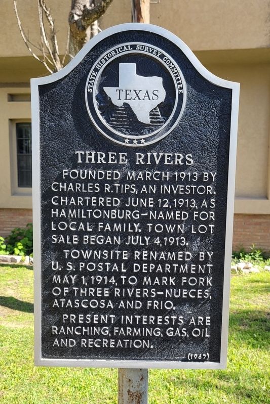 Three Rivers Marker image. Click for full size.
