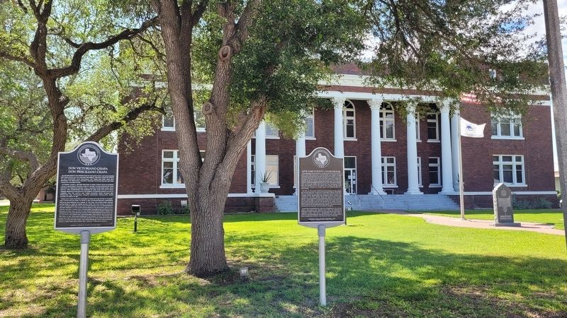 The Live Oak County Courthouse Marker is the marker on the right side of the two markers image. Click for full size.