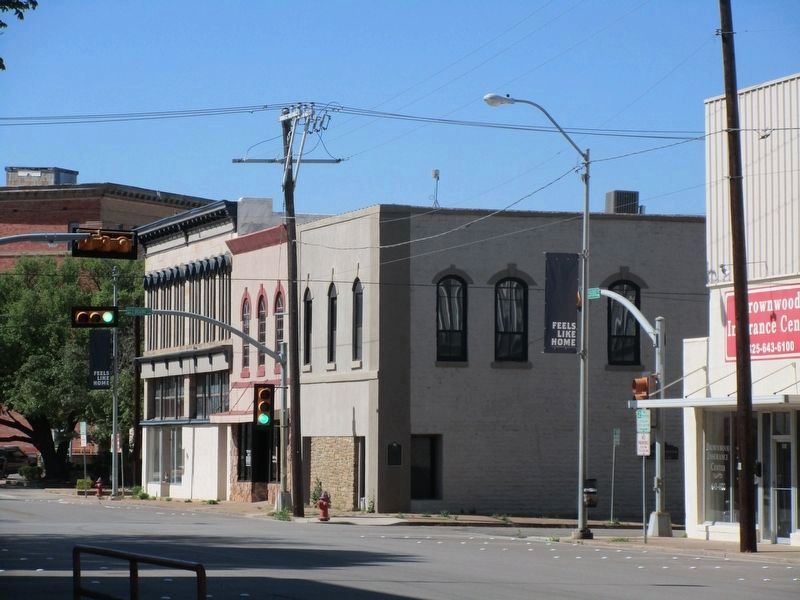 Coggin and Parks Building and Marker. Click for full size. Coggin and Parks Building and Marker image. Click for full size.