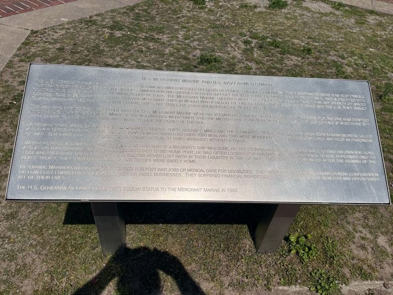 U.S. Merchant Marine and U.S. Navy Armed Guard Marker image. Click for full size.