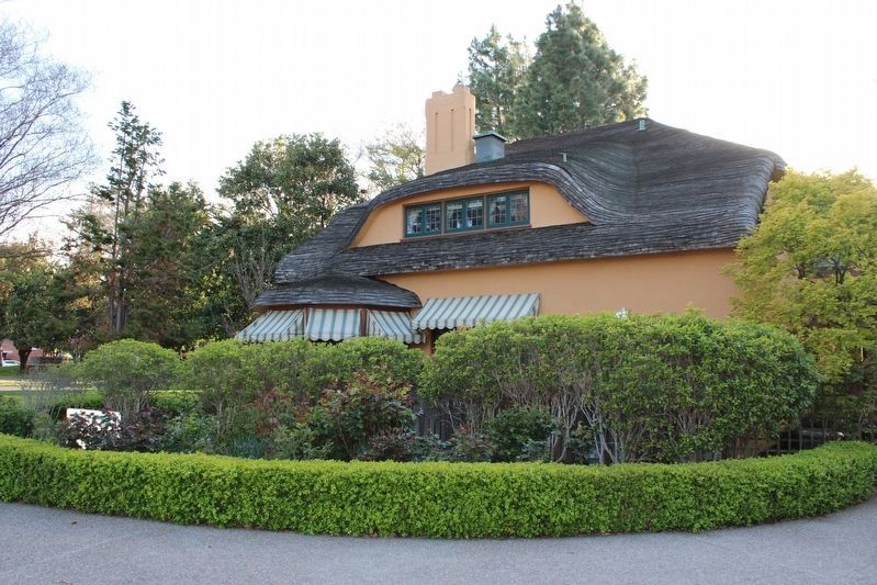 The Ainsley House. Click for full size. The Ainsley House image. Click for full size.