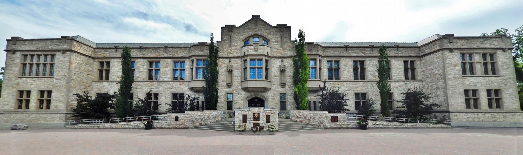 College Building (<i>west/front elevation</i>) image. Click for full size.