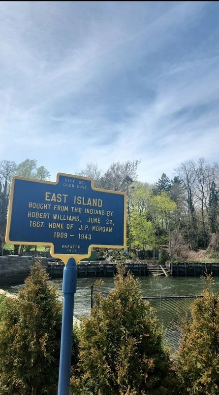 East Island Marker image. Click for full size.