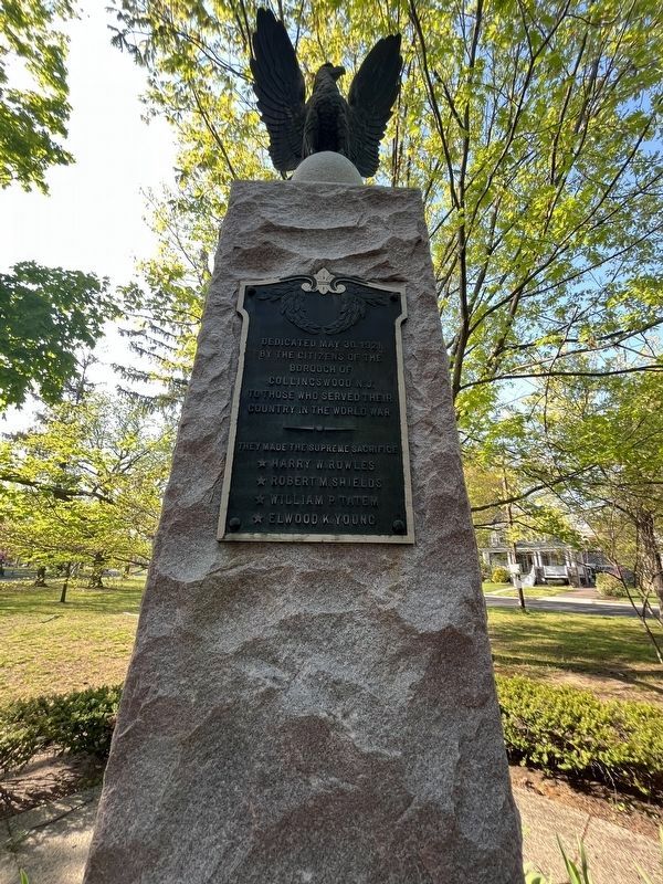 World War Memorial Marker. Click for full size. World War Memorial Marker image. Click for full size.