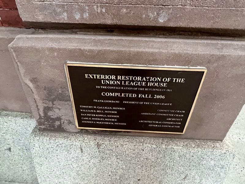 Plaque for the exterior restoration of the Union League House image. Click for full size.