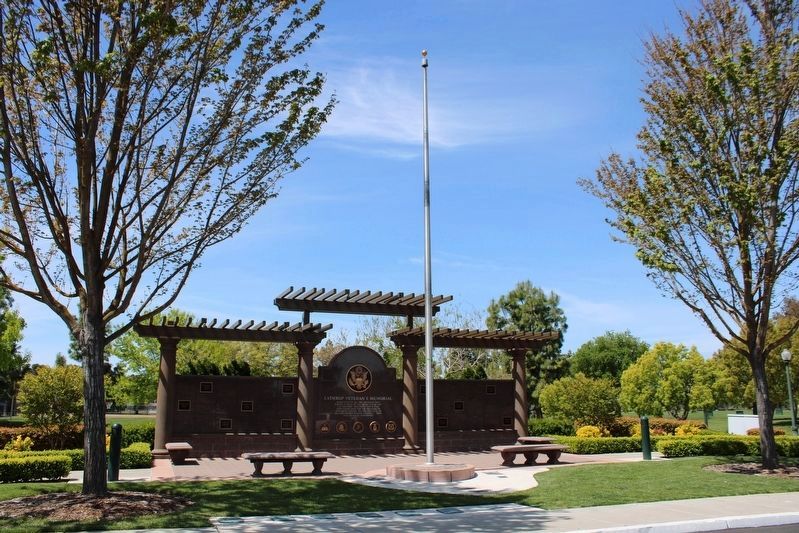 Lathrop Veterans Memorial image. Click for full size.