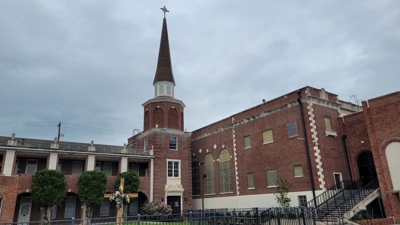 The First United Methodist Church of Harlingen image. Click for full size.