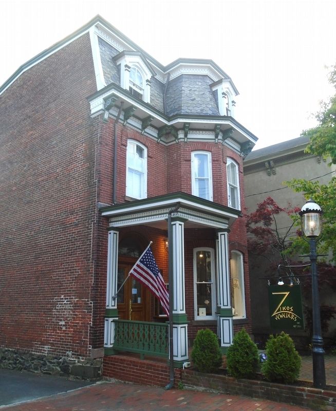 36 South Main Street. Click for full size. 36 South Main Street image. Click for full size.