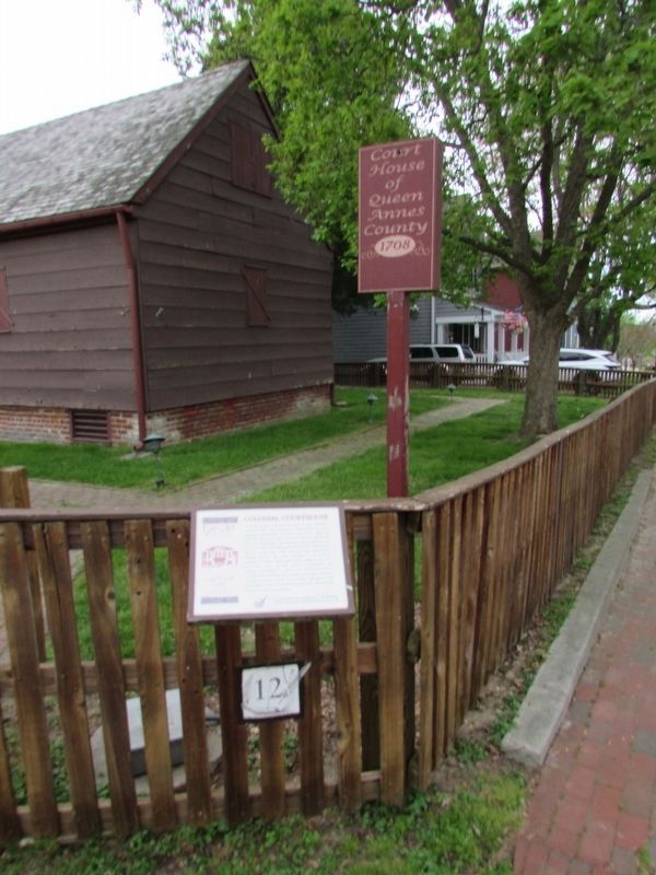 Colonial Courthouse Marker image. Click for full size.