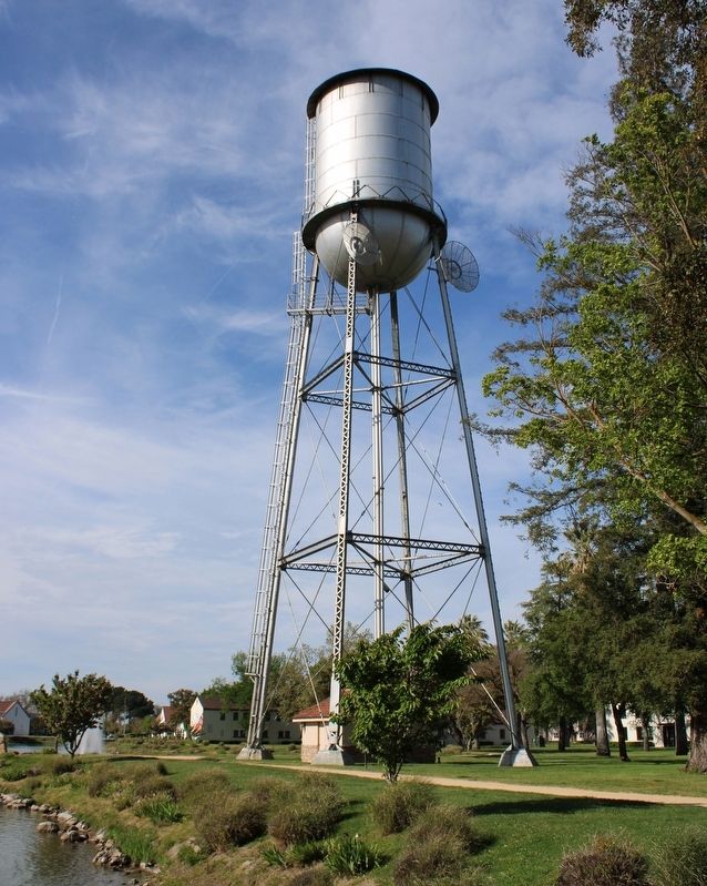 University Park Water Tower image. Click for full size.