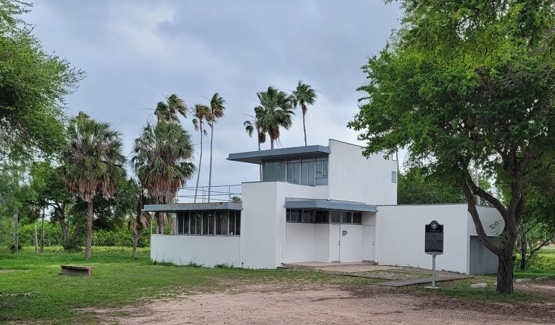 The view of the Kraigher House and Marker from the gravel parking lot image. Click for full size.