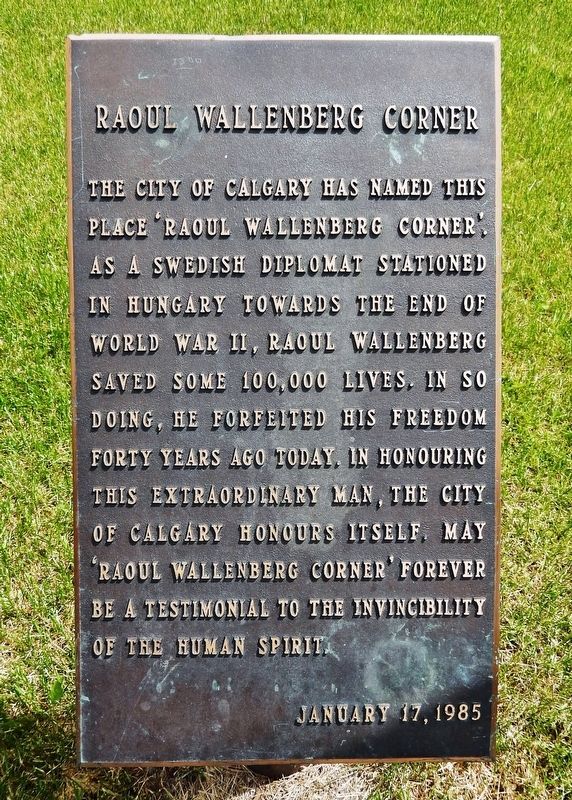 Raoul Wallenberg Corner Marker image. Click for full size.