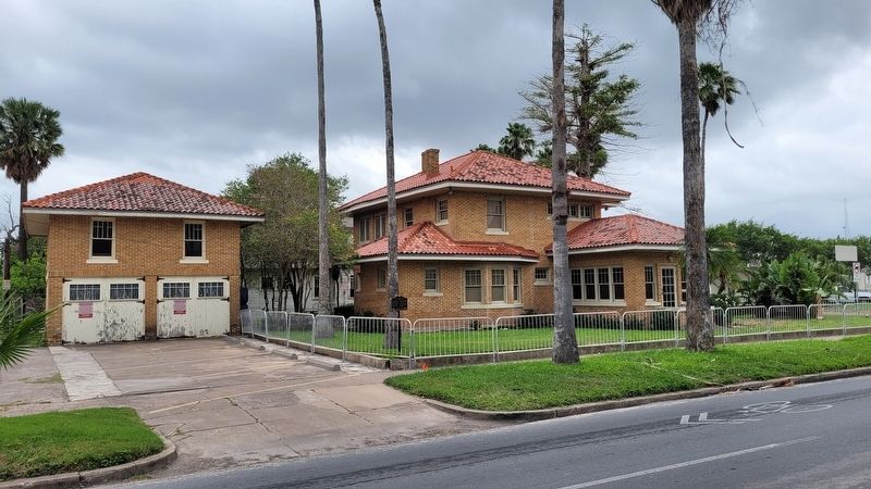The view of the side of the Manautou House and Marker. Click for full size. The view of the side of the Manautou House and Marker image. Click for full size.
