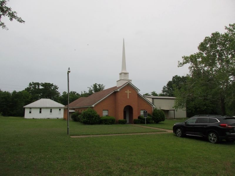 Blossom Hill United Methodist Church and Marker image. Click for full size.