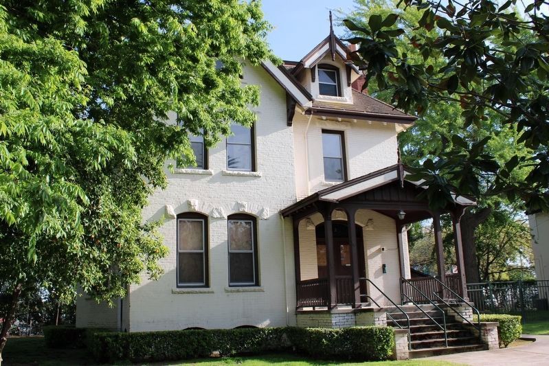 Doctor's Row House image. Click for full size.