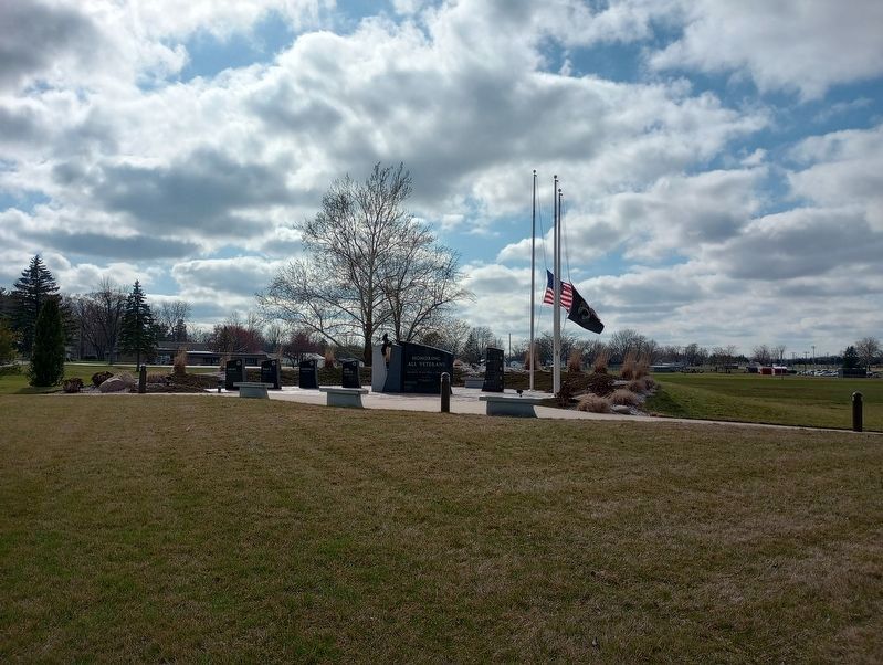 World War One / World War Two / Korean War / Vietnam War Memorial image. Click for full size.