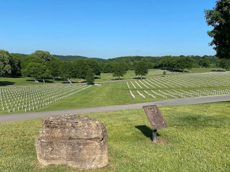 Marine War Memorial image. Click for full size.