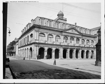 The Cabildo (Supreme Court), New Orleans, La. image. Click for full size.