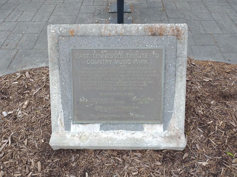 East Tennessee Tribute to Country Music Park Plaque image. Click for full size.