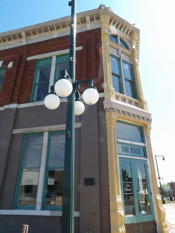 The Bank of Dyersburg Marker. Click for full size. The Bank of Dyersburg Marker image. Click for full size.
