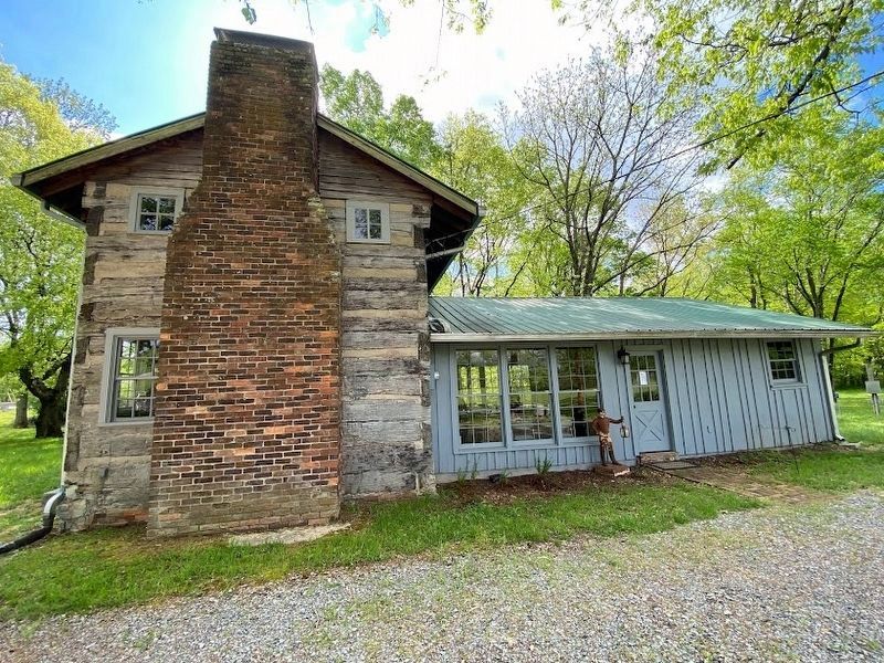 Right side of the Bridal House image. Click for full size.