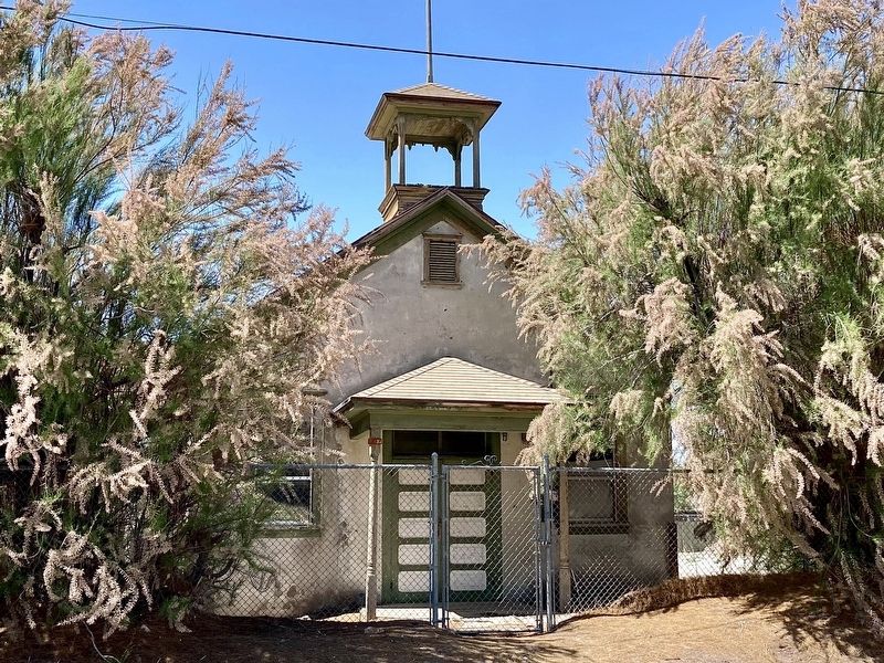 Keeler Schoolhouse image. Click for full size.