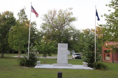 Lake City Veterans Memorial image. Click for full size.