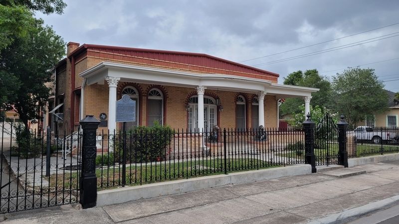 The view of the Cisneros Residence and Marker from the street. Click for full size. The view of the Cisneros Residence and Marker from the street image. Click for full size.