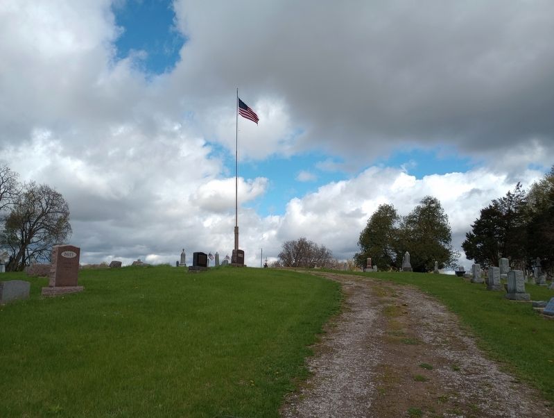 American Legion Veterans Memorial image. Click for full size.