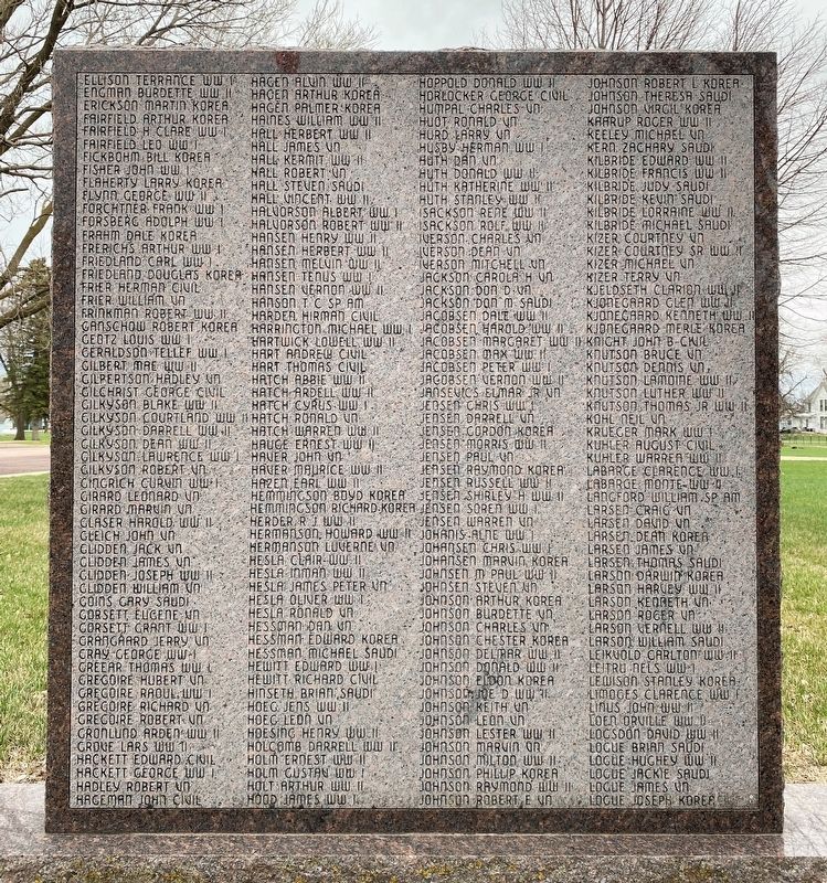 Wakonda Veterans Memorial <i>(second from left)</i> image. Click for full size.