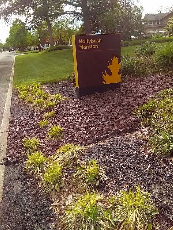 Hollybush Mansion Sign at Rowan University image. Click for full size.