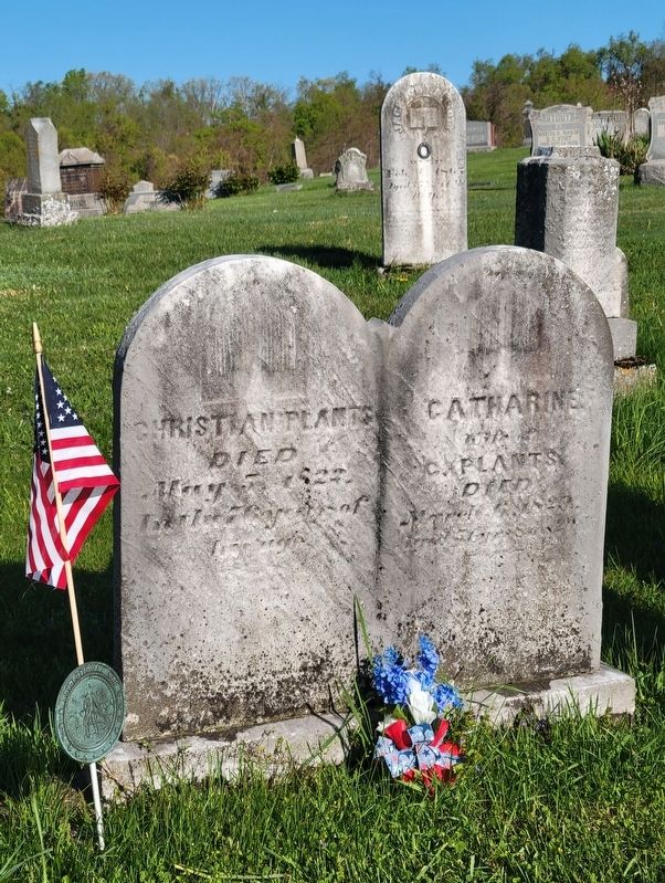 Grave of Revolutionary War Soldier<br>Christian Plants image. Click for full size.