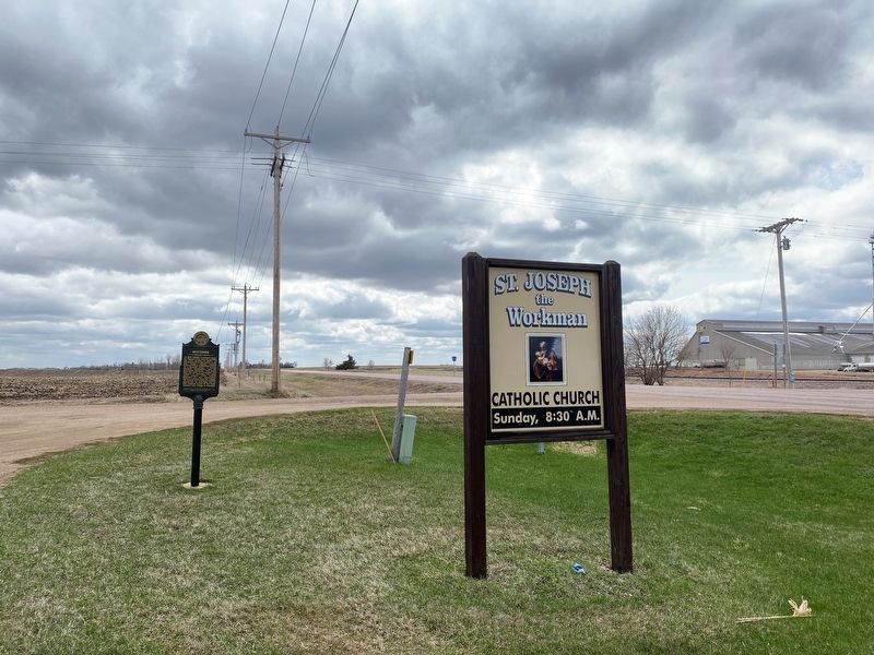 Huntimer Marker, from the north image. Click for full size.
