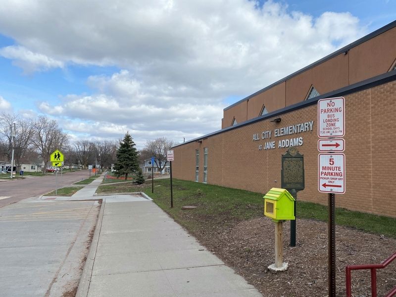 All City Elementary Marker, from the west image. Click for full size.