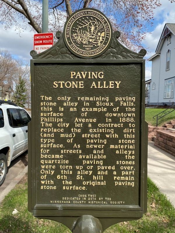 Paving Stone Alley side of marker image. Click for full size.