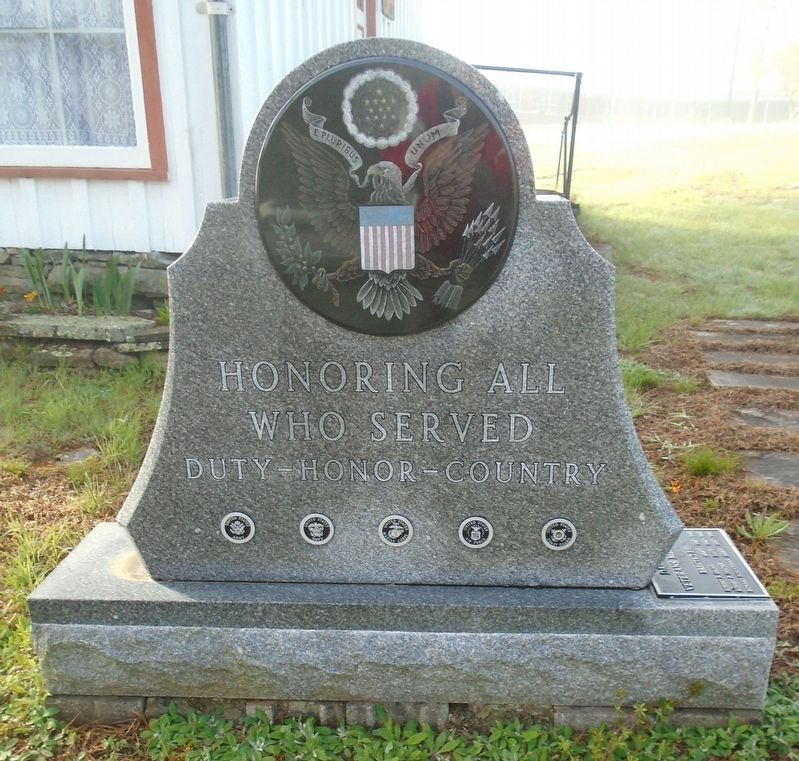 Veterans Memorial image. Click for full size.