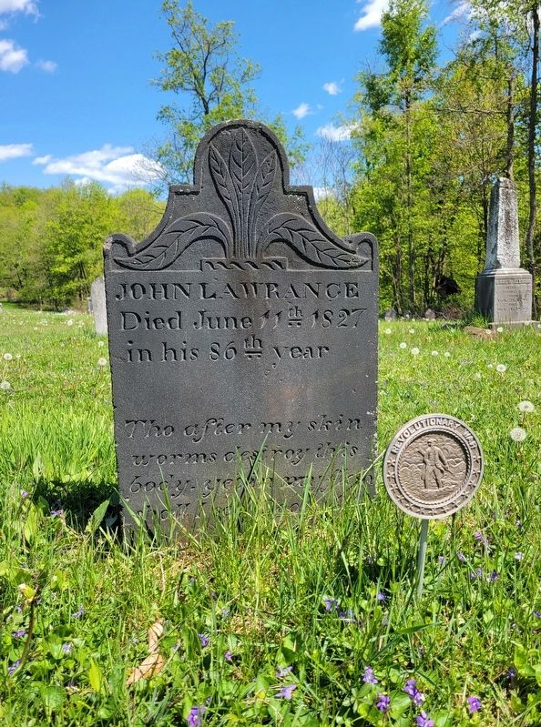 Grave of Revolutionary War Soldier<br> John Lawrence image. Click for full size.