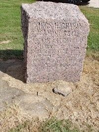 Kings Highway Camino Real � Old San Antonio Road Marker image. Click for full size.