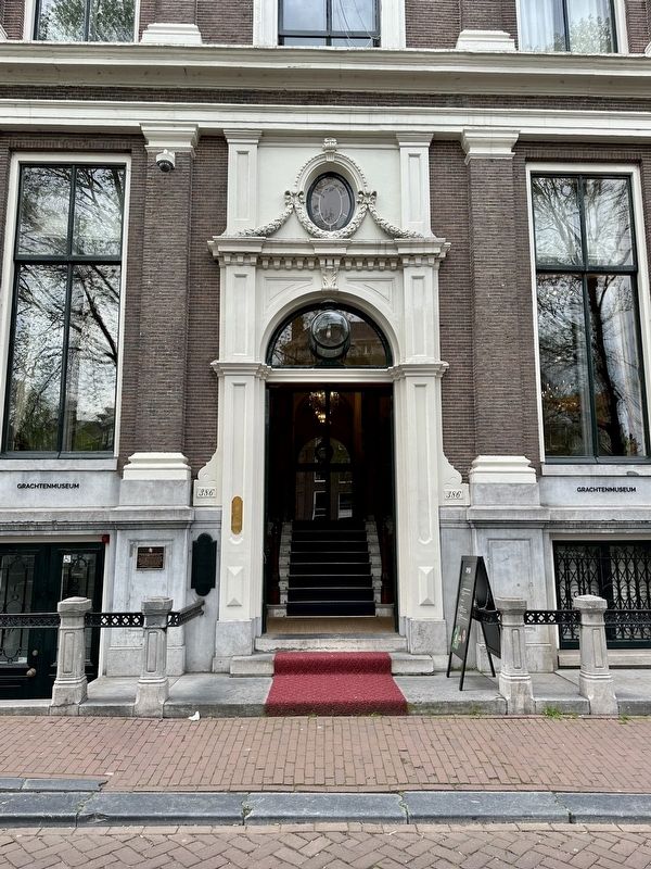 In Gratitude for the Dutch Support of the American Revolution Marker - wide view image. Click for full size.